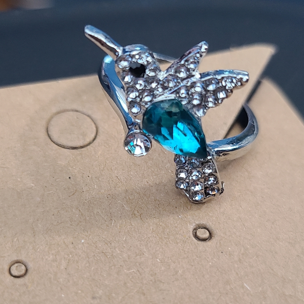 Hummingbird Ring - Picture 2 of 3